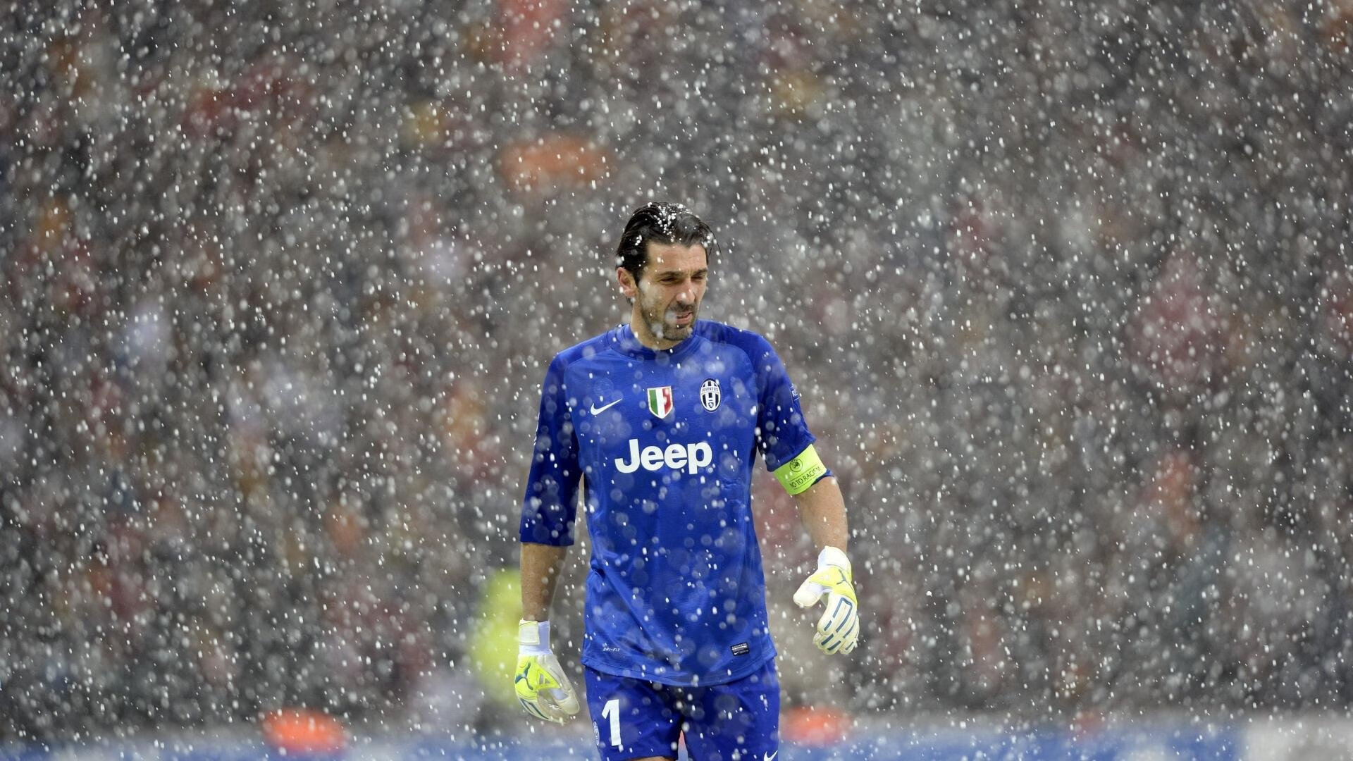 皇马主场小胜，积分榜排名暂时升至第五，皇马小组积分